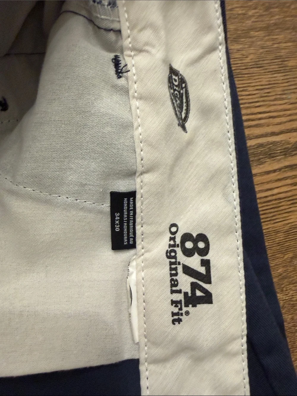 Dickies Men’s Navy Straight Work Pants 874  original fit. Like new. 43x30